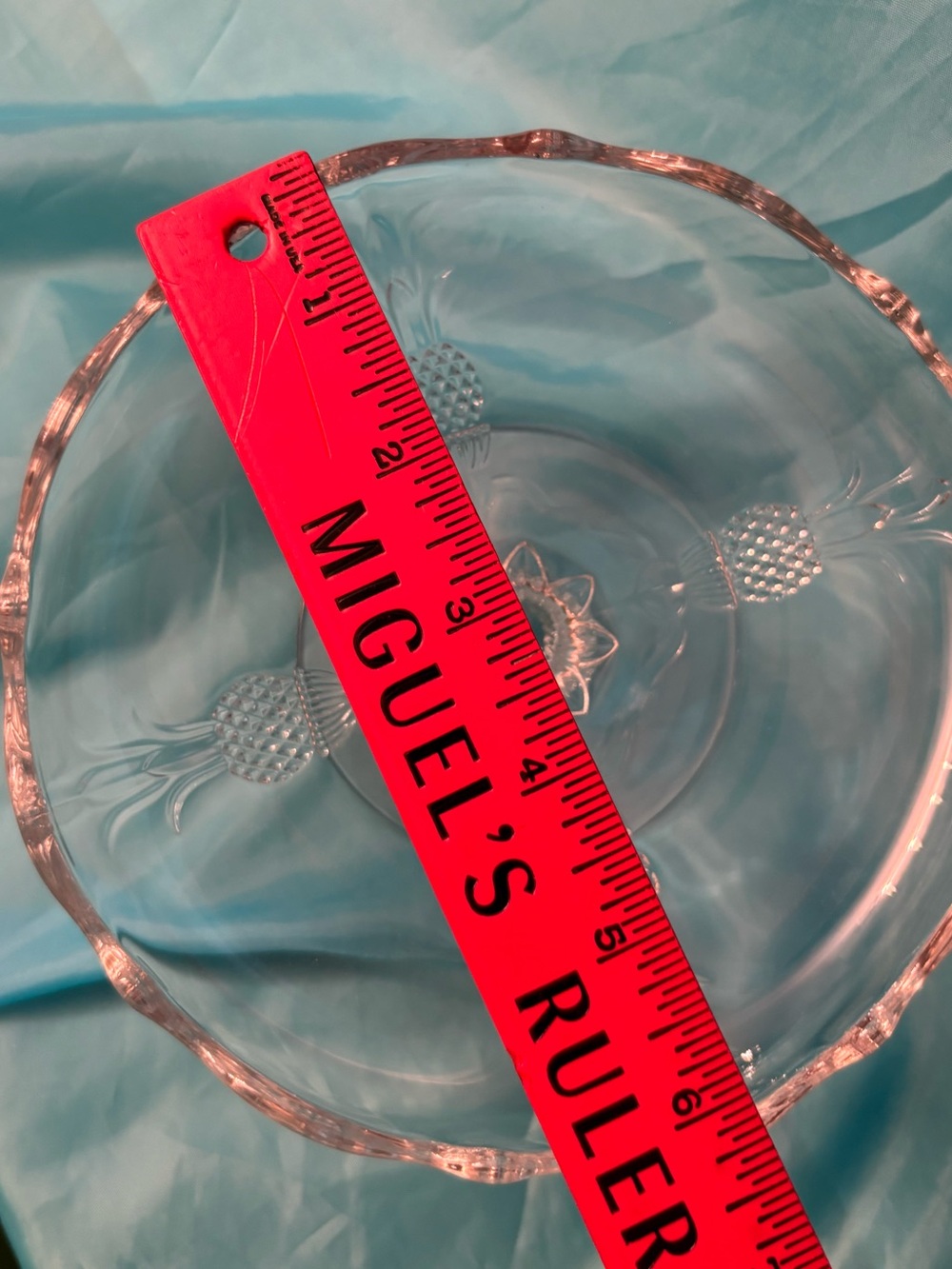 Vintage Clear Glass Pineapple Motif Pedestal Plate - Picture 7 of 10